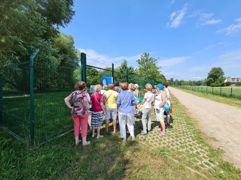 Zdjęcie 4: Przy studni głębinowej na sopockich błoniach
